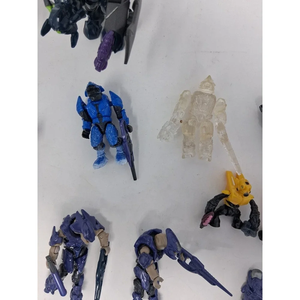 Mega Bloks Construx Halo/Covenant Mini Figures Lot Of:22  and Accessories/Read I